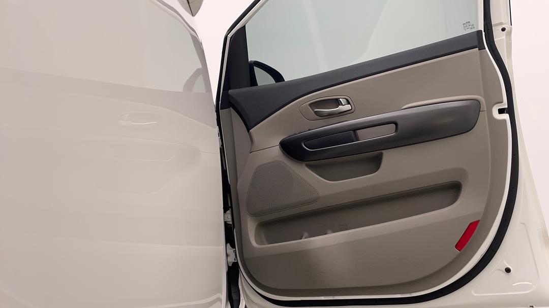 2018 Kia Carnival S, Automatic, 108823 km, Speaker View