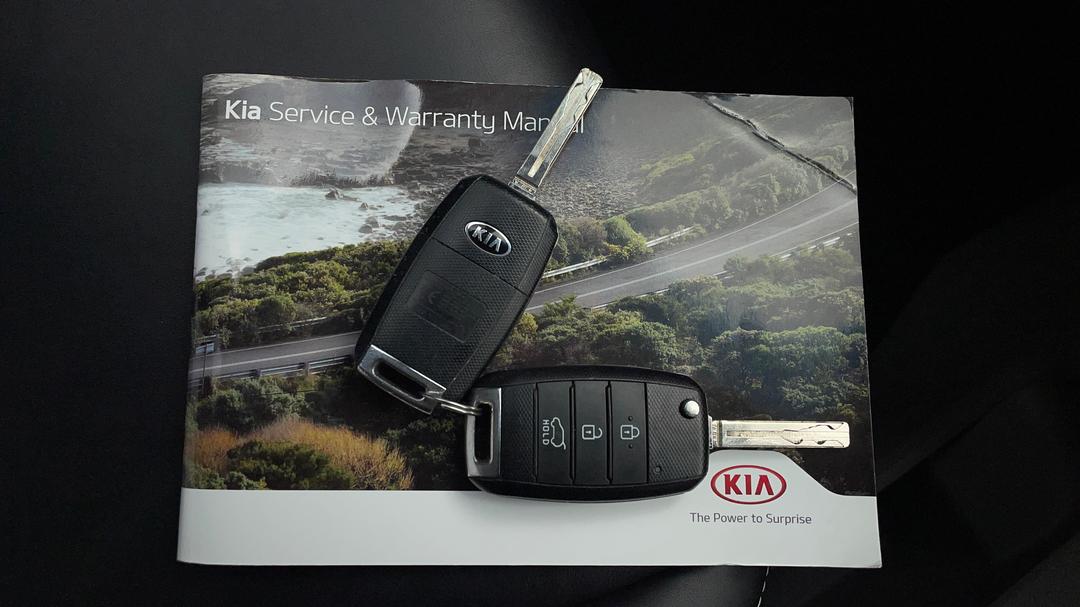 2018 Kia Carnival S, Automatic, 108823 km, Key Close-up