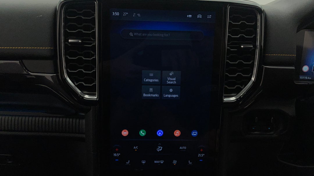 2024 Ford Ranger Wildtrak 2.0 (4x4), Automatic, 15119 km, Infotainment System