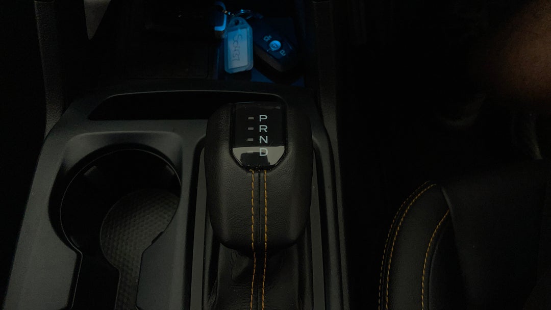 2024 Ford Ranger Wildtrak 2.0 (4x4), Automatic, 15119 km, Gear Lever 