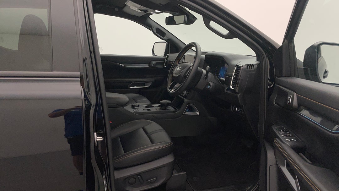 2024 Ford Ranger Wildtrak 2.0 (4x4), Automatic, 15119 km, Right Side Front Door Cabin View