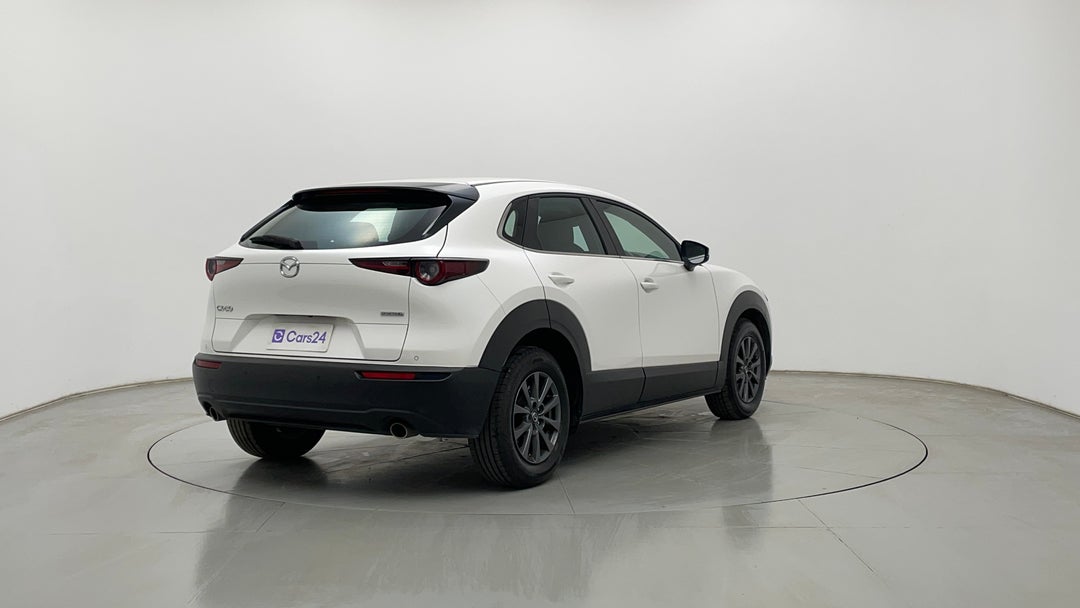 Right Back Diagonal (45- Degree) View