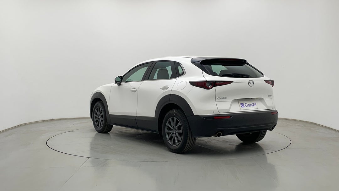 Left Back Diagonal (45- Degree) View