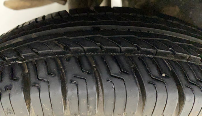 2018 Maruti Wagon R 1.0 LXI CNG, CNG, Manual, 1,04,892 km, Right Rear Tyre Tread