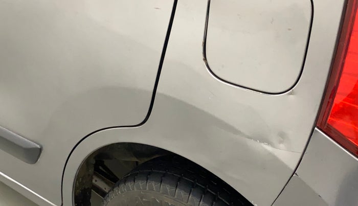 2018 Maruti Wagon R 1.0 LXI CNG, CNG, Manual, 1,04,892 km, Left quarter panel - Minor scratches