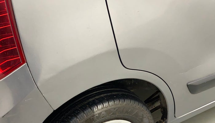 2018 Maruti Wagon R 1.0 LXI CNG, CNG, Manual, 1,04,892 km, Right quarter panel - Minor scratches