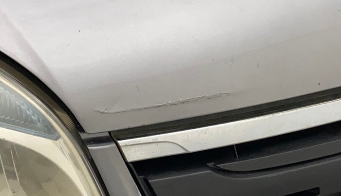 2018 Maruti Wagon R 1.0 LXI CNG, CNG, Manual, 1,04,892 km, Bonnet (hood) - Paint has minor damage