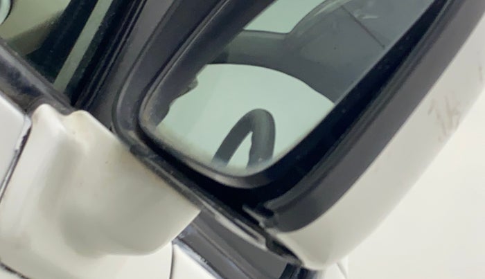 2013 Maruti Zen Estilo VXI, Petrol, Manual, 13,642 km, Right rear-view mirror - Cover has minor damage