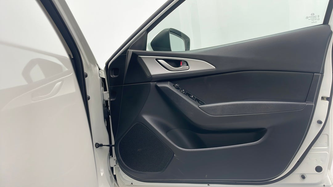 2016 Mazda 3 Neo, Automatic, 49546 km, Speaker View