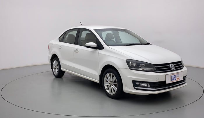 2015 Volkswagen Vento HIGHLINE PETROL AT, Petrol, Automatic, 71,330 km, Right Front Diagonal