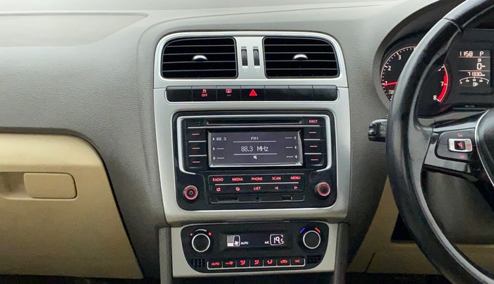 2015 Volkswagen Vento HIGHLINE PETROL AT, Petrol, Automatic, 71,330 km, Air Conditioner
