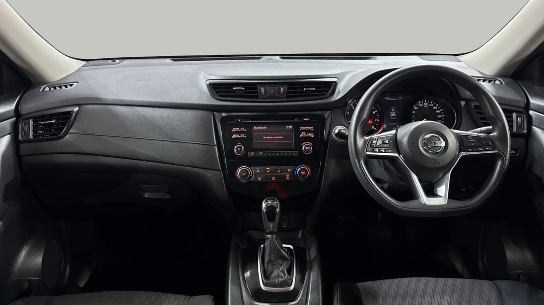 2017 Nissan X-trail St (FWD), Automatic, 90708 km, Dashboard View