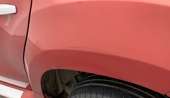 2014 Nissan Terrano XV D THP PREMIUM 110 PS, Diesel, Manual, 1,08,497 km, Left quarter panel - Minor scratches