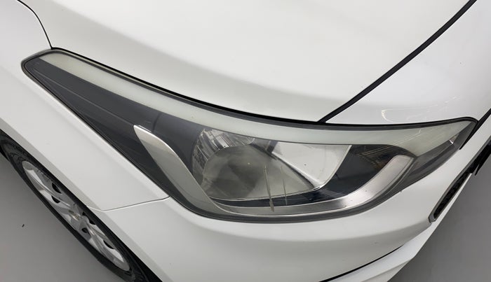 2016 Hyundai Elite i20 SPORTZ 1.2, Petrol, Manual, 95,945 km, Right headlight - Minor scratches