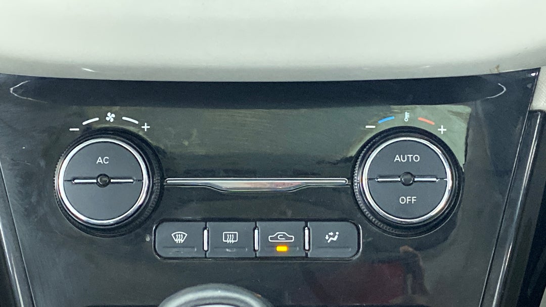 Automatic Climate Control 
