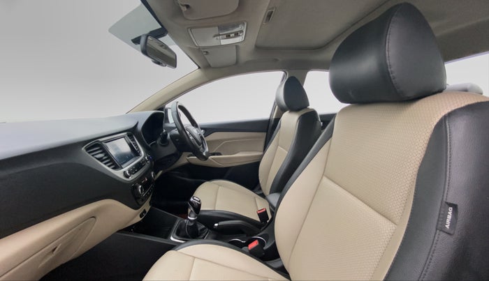 2018 Hyundai Verna 1.6 SX (O) CRDI MT, Diesel, Manual, 65,279 km, Right Side Front Door Cabin