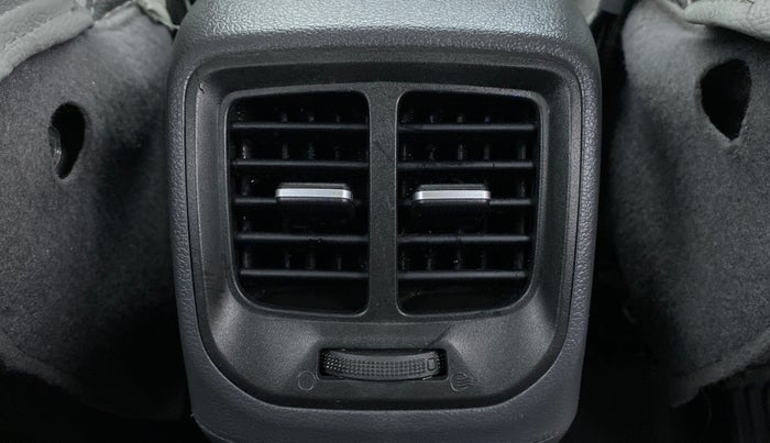 2020 Hyundai GRAND I10 NIOS SPORTZ 1.2 AT, Petrol, Automatic, 27,645 km, Rear AC Vents