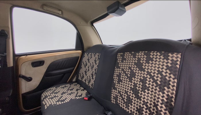 2015 Tata Nano XT TWIST, Petrol, Manual, 36,229 km, Right Side Rear Door Cabin