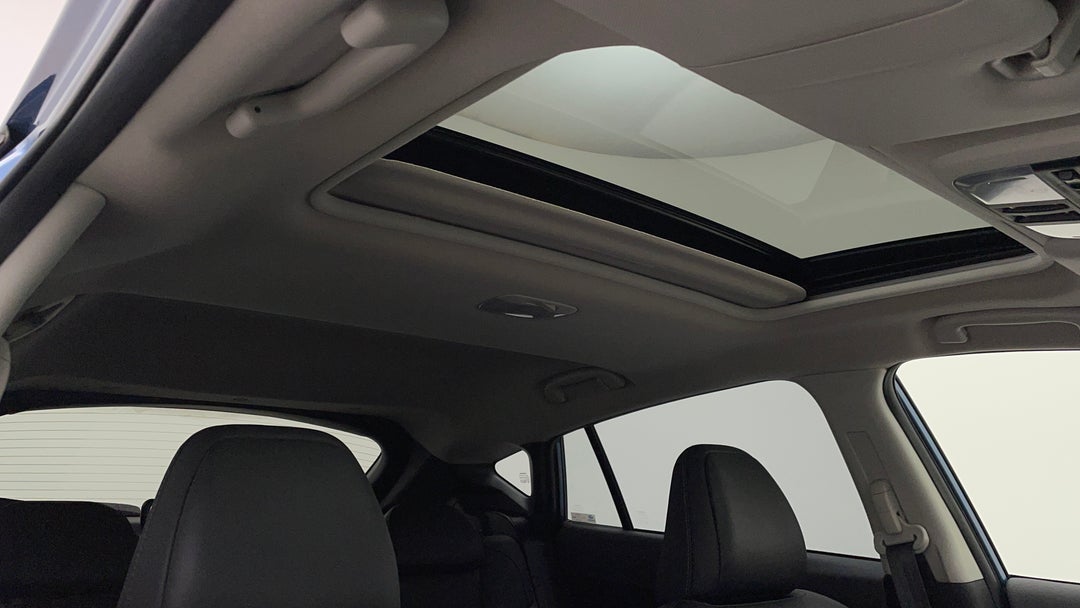 Interior Sunroof/Moonroof