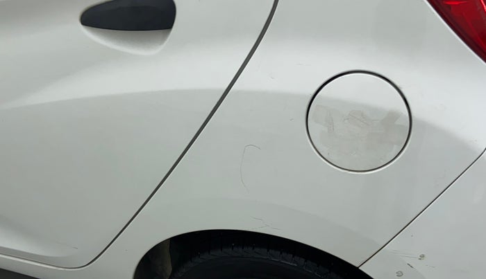 2017 Hyundai Eon ERA +, Petrol, Manual, 25,827 km, Left quarter panel - Slightly dented