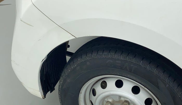 2017 Hyundai Eon ERA +, Petrol, Manual, 25,827 km, Left fender - Lining loose