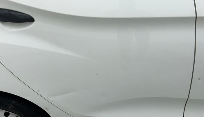 2017 Hyundai Eon ERA +, Petrol, Manual, 25,827 km, Right rear door - Slightly dented