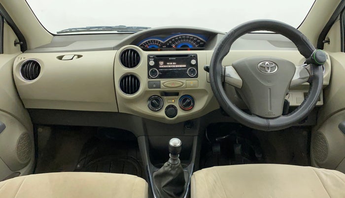 2015 Toyota Etios Liva GD, Diesel, Manual, 99,046 km, Dashboard