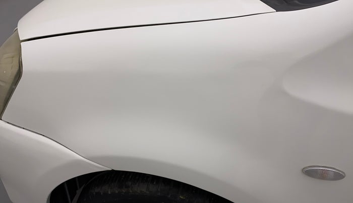 2015 Toyota Etios Liva GD, Diesel, Manual, 99,046 km, Left fender - Paint has minor damage