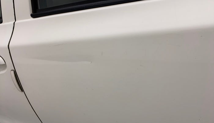 2015 Toyota Etios Liva GD, Diesel, Manual, 99,225 km, Rear left door - Slightly dented