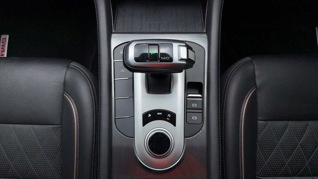 2022 GWM Ute Cannon-x (4x4), Automatic, 49920 km, Gear Lever 