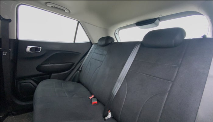 2020 Hyundai VENUE SX 1.0 GDI IMT, Petrol, Manual, 4,489 km, Right Side Door Cabin View