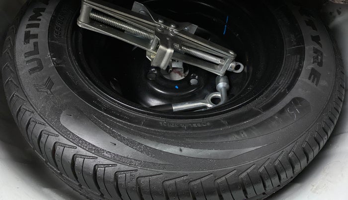 2019 Datsun Redi Go S 1.0, CNG, Manual, 28,759 km, Spare Tyre