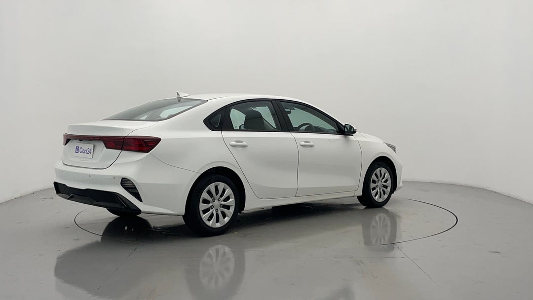 Right Back Diagonal (45- Degree) View