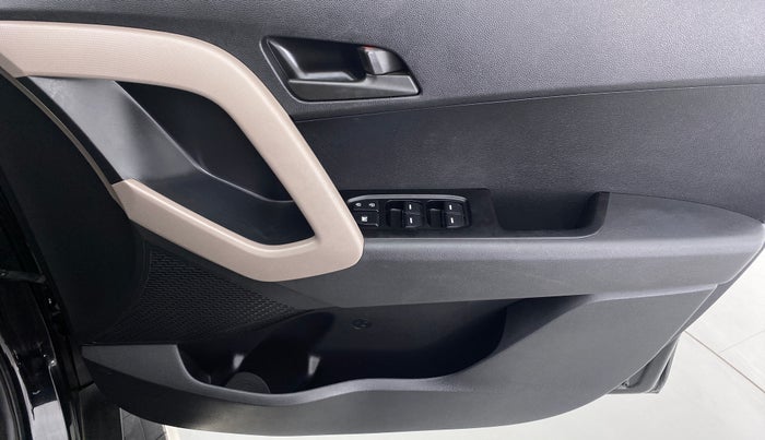 2017 Hyundai Creta 1.6 E VTVT, Petrol, Manual, 46,326 km, Driver Side Door Panels Control
