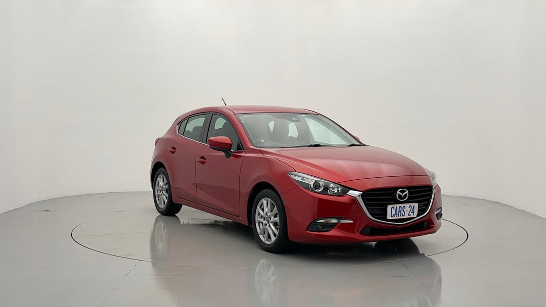 2017 Mazda 3 Touring, Automatic, 94579 km, Right Front Diagonal (45- Degree) View