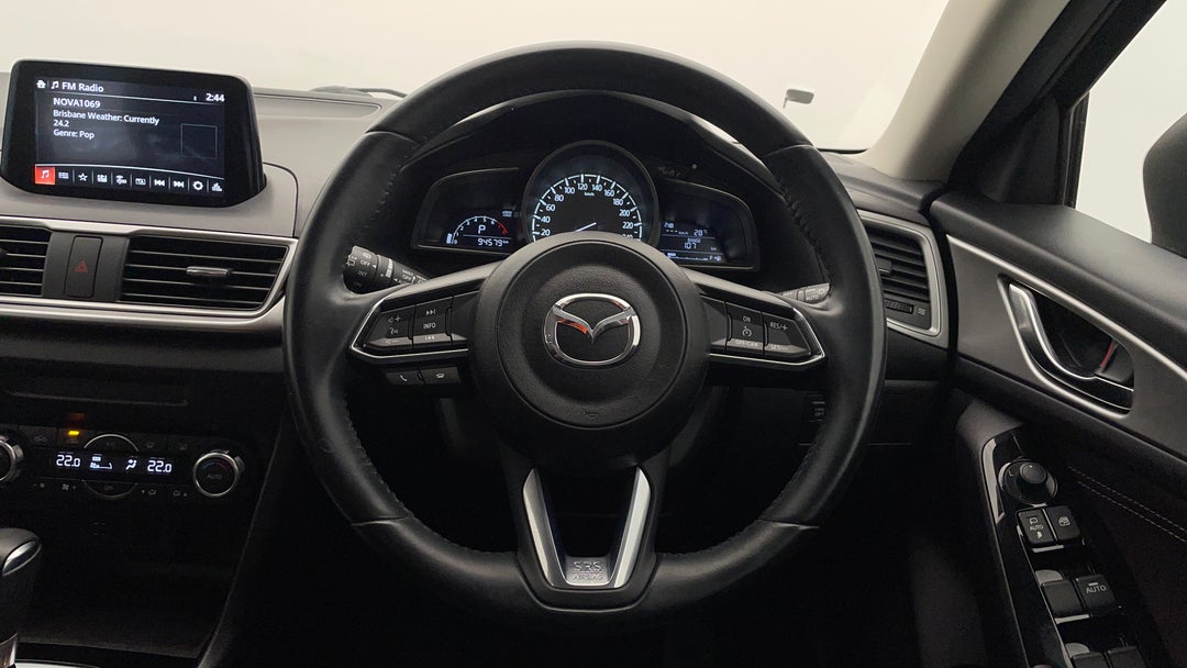 2017 Mazda 3 Touring, Automatic, 94579 km, Steering Wheel Close-up