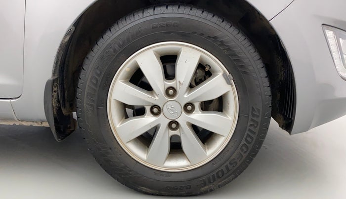 2014 Hyundai i20 SPORTZ 1.2, Petrol, Manual, 97,072 km, Right Front Wheel