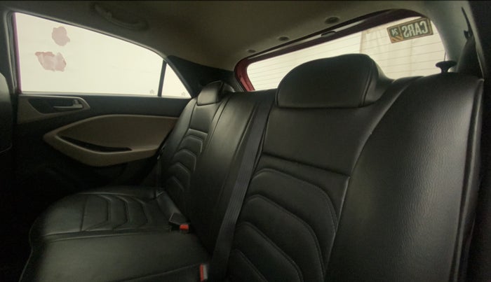 2014 Hyundai Elite i20 SPORTZ 1.2, Petrol, Manual, 30,198 km, Right Side Rear Door Cabin