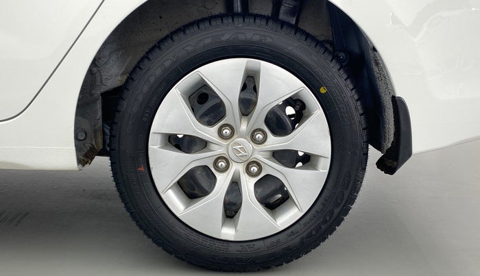 2017 Hyundai Xcent S 1.2, Petrol, Manual, 35,274 km, Left Rear Wheel