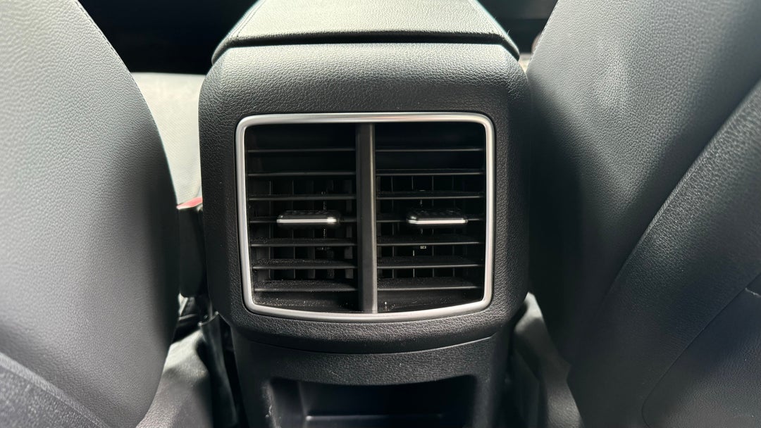 Rear A/C Vent