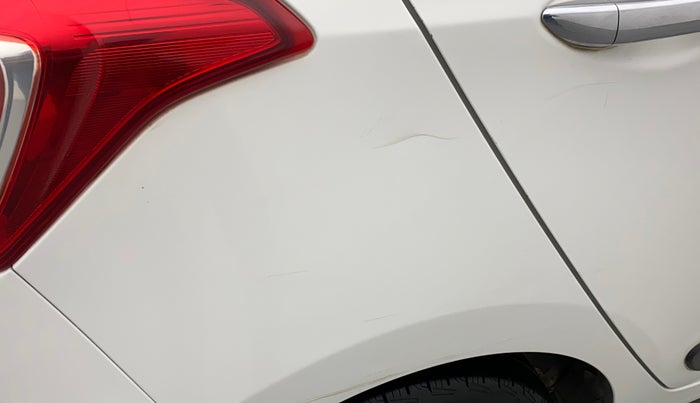 2016 Hyundai Grand i10 ASTA (O) AT 1.2 KAPPA VTVT, Petrol, Automatic, 43,634 km, Right quarter panel - Minor scratches
