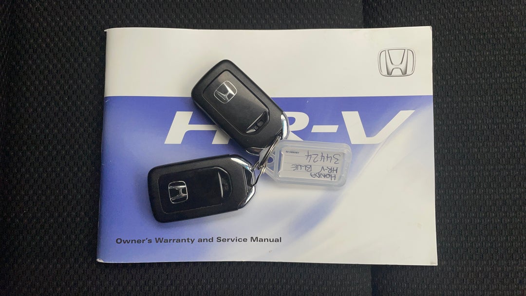 2015 Honda HR-V Vti-s, Automatic, 98599 km, Key Close-up