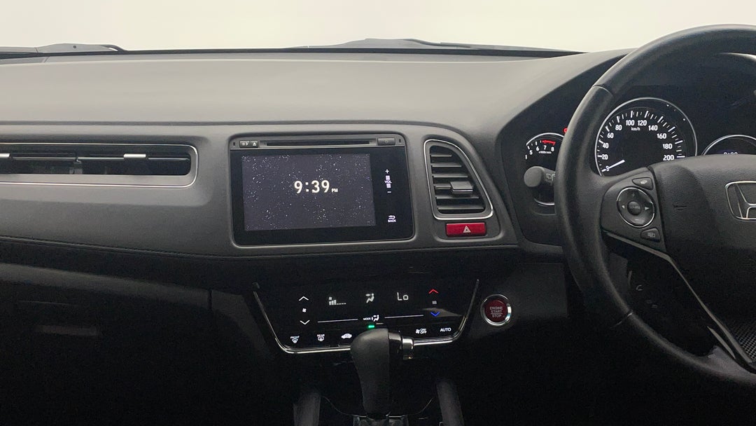2015 Honda HR-V Vti-s, Automatic, 98599 km, Center Console