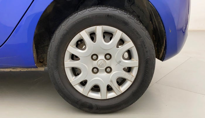 2011 Hyundai i20 MAGNA 1.4 CRDI, Diesel, Manual, 1,36,569 km, Left Rear Wheel