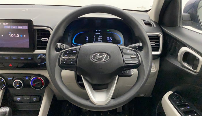 2022 Hyundai VENUE S 1.2, Petrol, Manual, 15,798 km, Steering Wheel Close Up