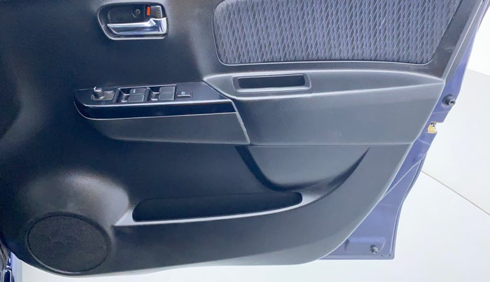 2014 Maruti Wagon R Stingray VXI, CNG, Manual, 59,494 km, Driver Side Door Panels Controls