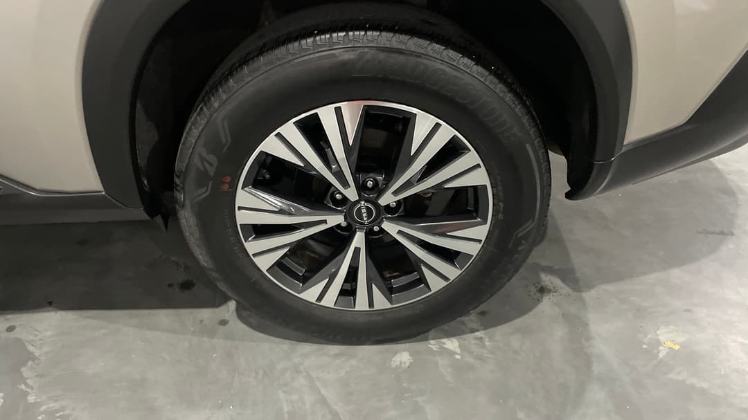 2023 Nissan X-trail St-l (2WD), Automatic, 26126 km, Left Rear Wheel