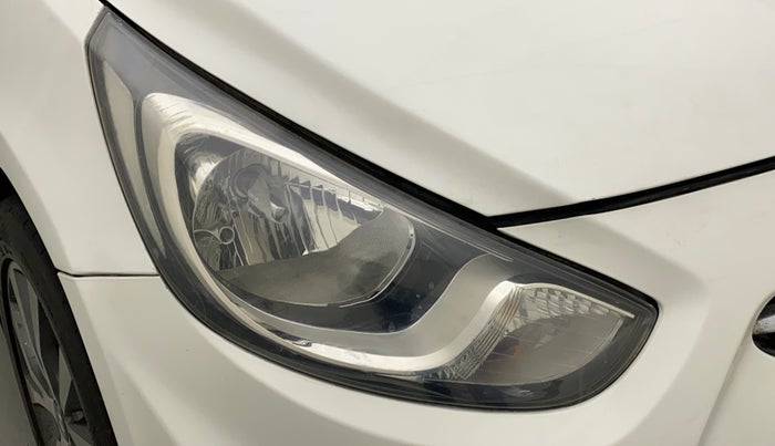 2014 Hyundai Verna FLUIDIC 1.4 VTVT CX, Petrol, Manual, 78,290 km, Right headlight - Minor scratches
