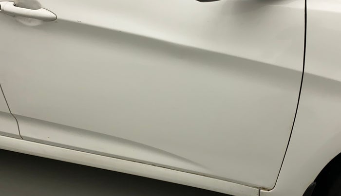 2014 Hyundai Verna FLUIDIC 1.4 VTVT CX, Petrol, Manual, 78,290 km, Driver-side door - Minor scratches