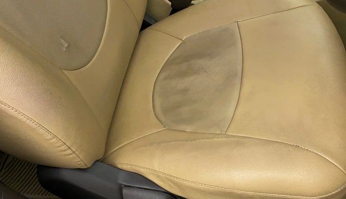 2014 Hyundai Verna FLUIDIC 1.4 VTVT CX, Petrol, Manual, 78,290 km, Driver seat - Cover slightly torn